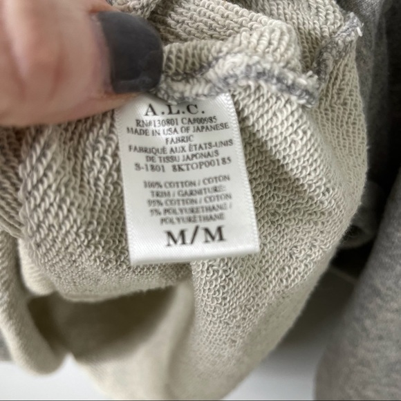 A.L.C. Gilmore Puff Sleeve Rolled Hem Cropped Sweatshirt Gray Size Medium - Picture 6 of 7